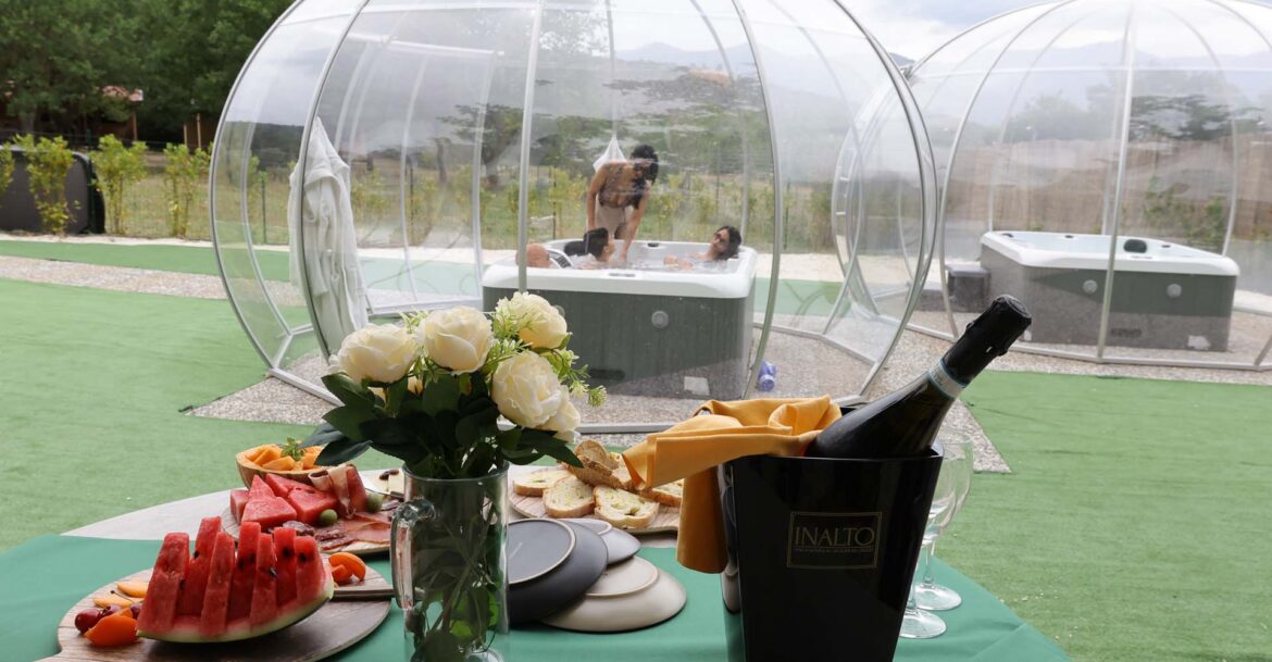 aperitivo con sfondo spa